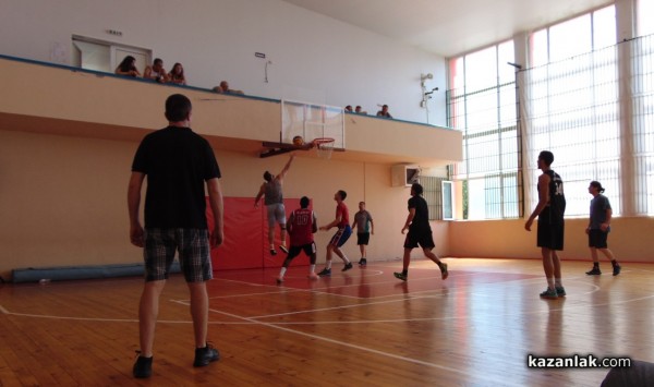 Казанлъшките “Триглави чудовища“ се наредиха на 4-то място в турнира по стрийтбол