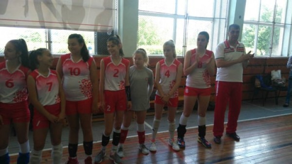 Сребро за волейболния отбор на ОУ “Кулата“