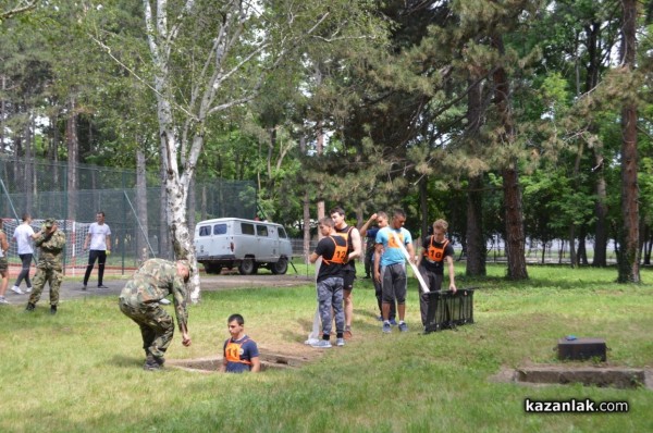 Пет училища премериха умения и сили във военно състезание