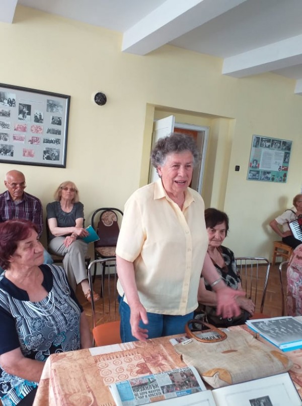 Енинци се събраха да почетат 100-годишнината от рождението на Христо Диманов