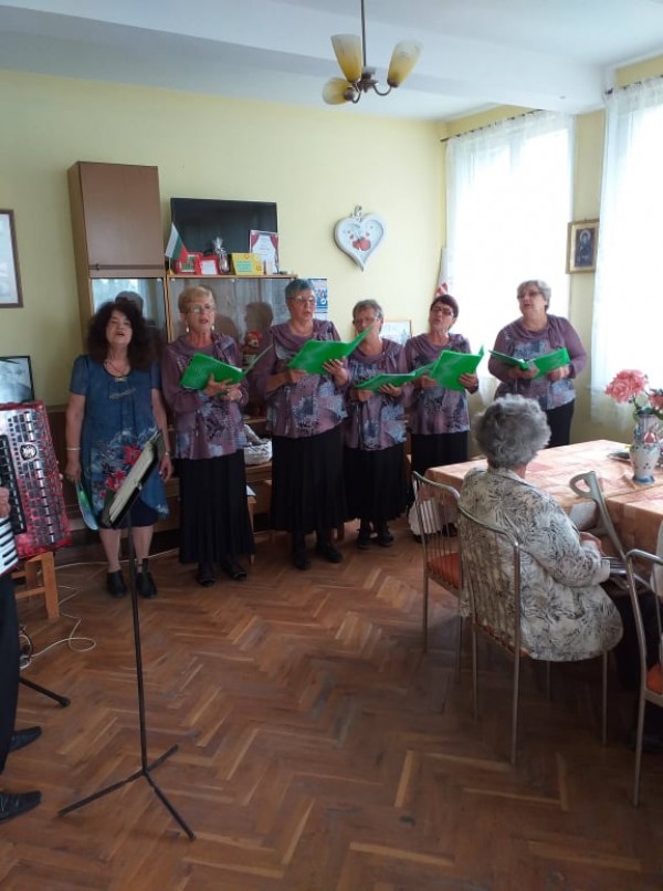 Енинци се събраха да почетат 100-годишнината от рождението на Христо Диманов