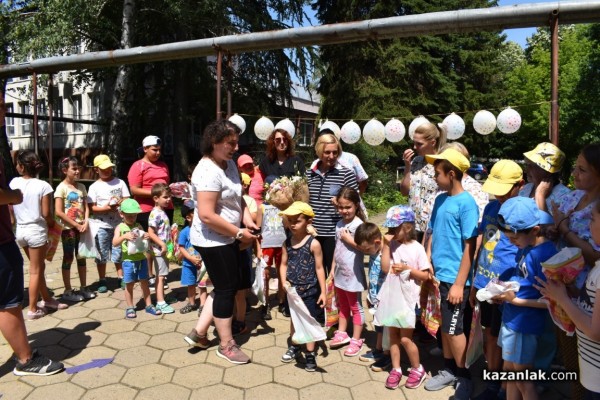 Спортен празник с много игри се проведе в Центъра за деца в Бузовград