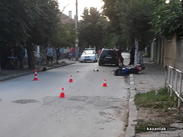 Тежка катастрофа между кола и мотор. Мотористът е починал