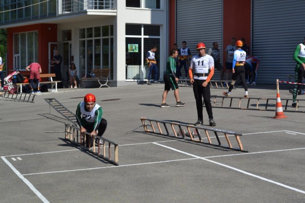 Успех на първия турнир по пожароприложен спорт за Купа „Севтополис“!