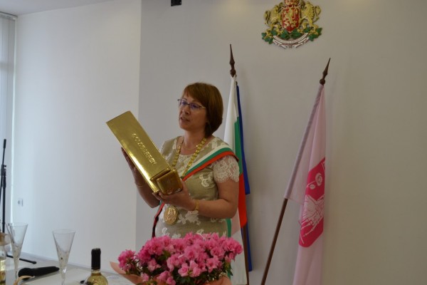 „Горчиво!“ за розовата сватба на семейство Терзиеви!