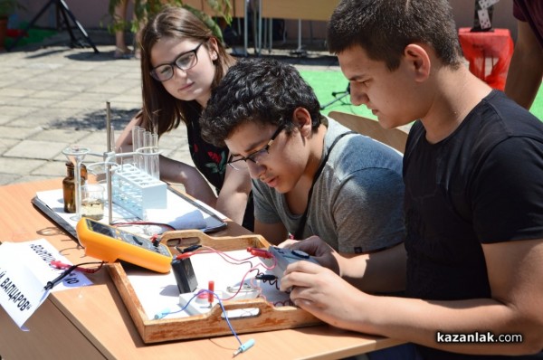 За поредна година атрактивният Технофест изпълни Механото 