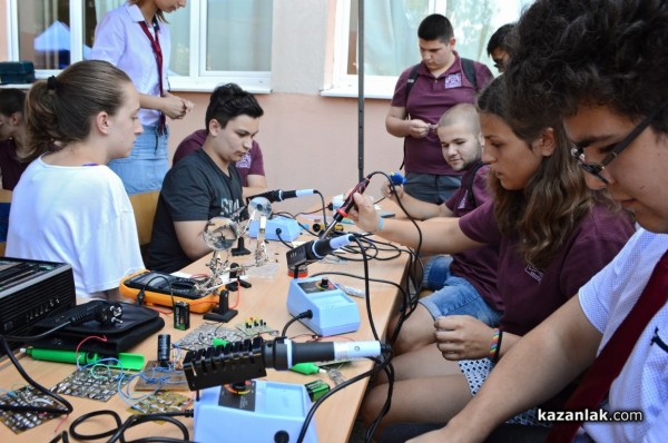 За поредна година атрактивният Технофест изпълни Механото 