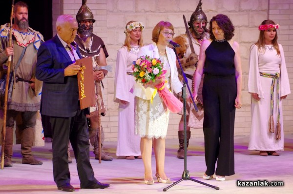 Стотици гости изпълниха амфитеатъра за пръв път в комплекс “Дамасцена“