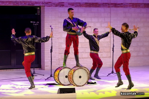 Стотици гости изпълниха амфитеатъра за пръв път в комплекс “Дамасцена“