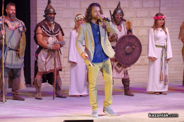 Стотици гости изпълниха амфитеатъра за пръв път в комплекс “Дамасцена“