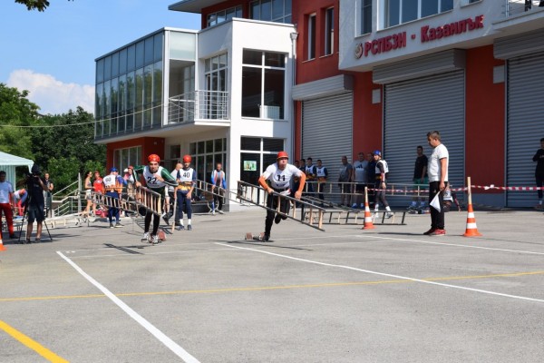 Пожарникарите от Стара Загора грабнаха купа “Севтополис“