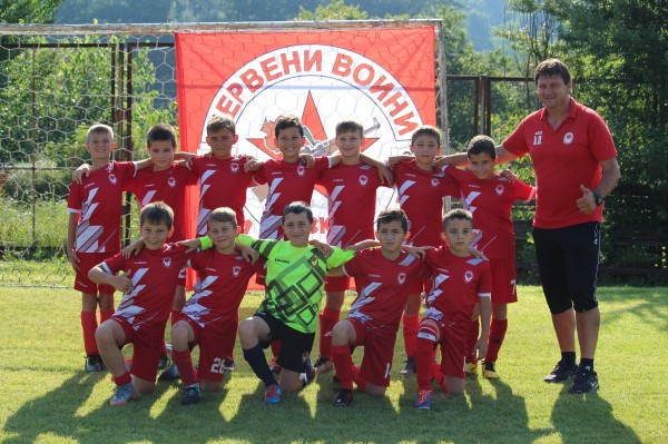 “Розите“ станаха шампиони на турнира на “Червените воини“