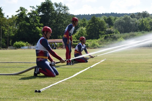 Пожарникарите от Стара Загора грабнаха купа “Севтополис“