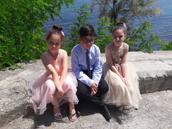 С 18 награди казанлъшките пианисти завършиха последните конкурси за сезона