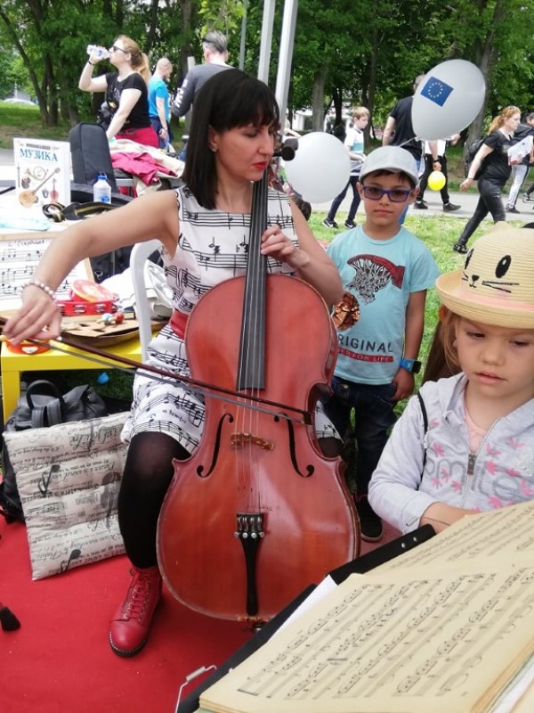 “Концерти за малчугани и великани“ за пръв път в град Казанлък