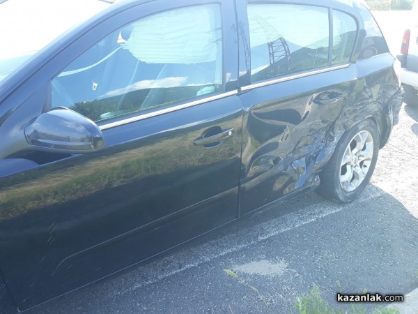 Отнето предимство сблъска още три коли на разклона за Шипка