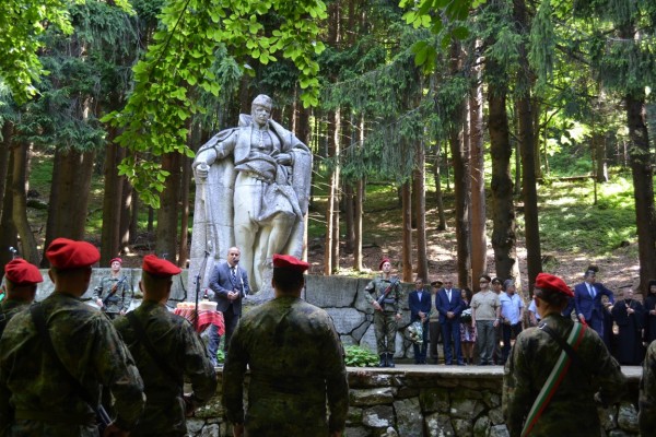Д-р Чавдар Ангелов: Да се равняваме по подвига на Хаджи Димитър и героите на България