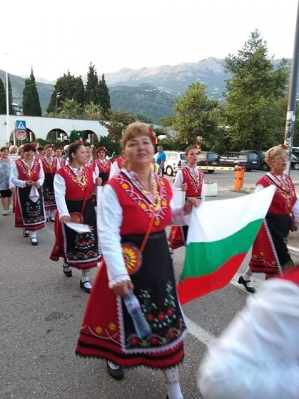 Танцов клуб “Янина“ с международно отличие