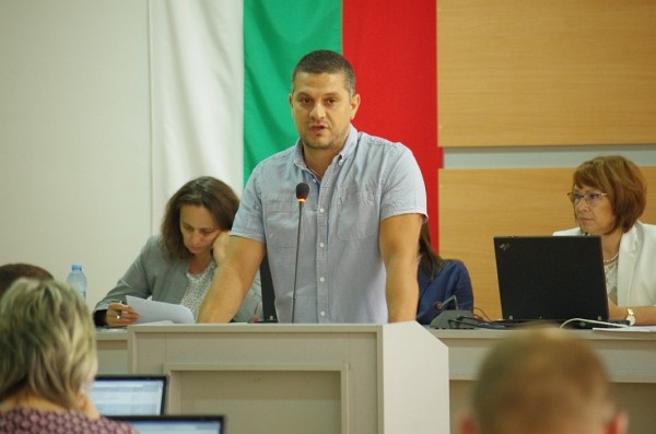 ГЕРБ Казанлък: БСП общински съветник в Казанлък дължи десетки хиляди левове на общината