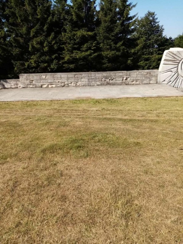 Бузлуджа отново е чиста