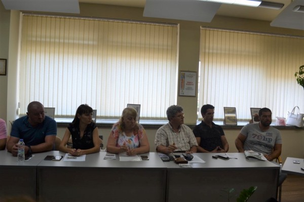 Среща на кметове и институции за опасността от Африканска чума