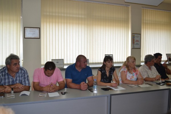 Среща на кметове и институции за опасността от Африканска чума