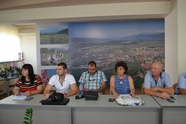 Среща на кметове и институции за опасността от Африканска чума