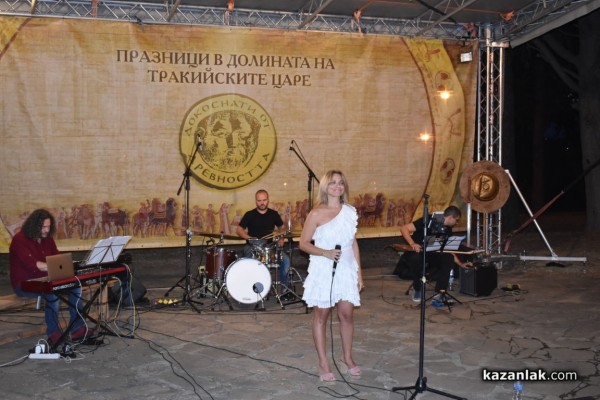 Магия от звуци огласиха “Тюлбето“ в първата вечер от Джаз феста