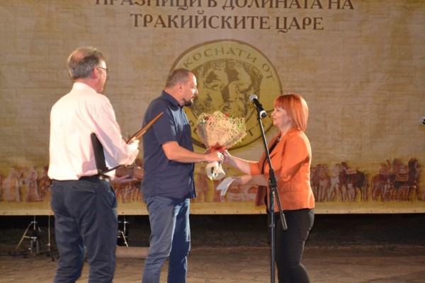 В Казанлък бяха официално открити 14-те Празници в Долината на тракийските царе