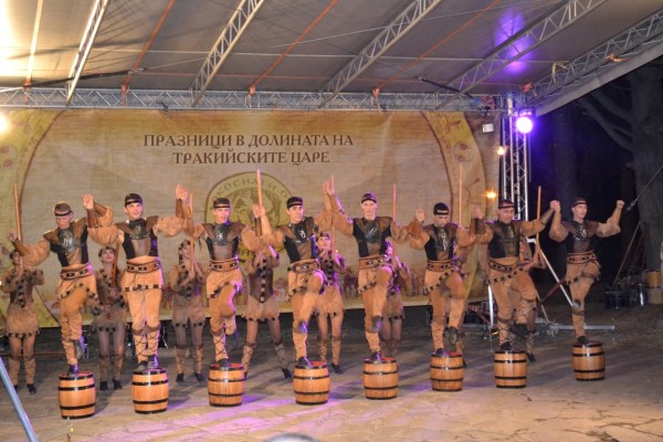 В Казанлък бяха официално открити 14-те Празници в Долината на тракийските царе