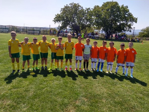 Футболистите на “Арена Запад“ триумфираха в международен турнир. Разбиха отбора на Румъния с 4:0