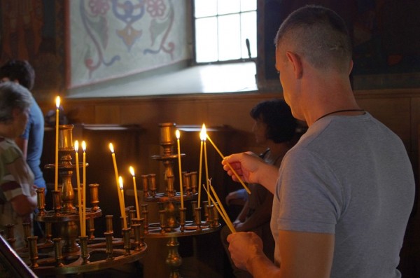 В храм „Св. Йоан Предтеча“ Казанлък отбеляза 134 г. Съединена България