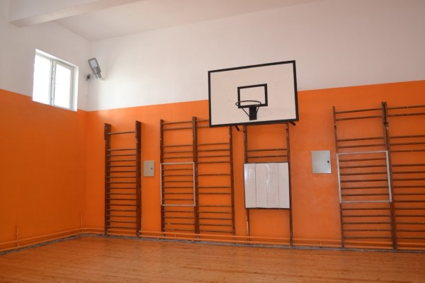 Кметът на Казанлък: „Общината ще посрещне Новата учебна година с реновирани училища“