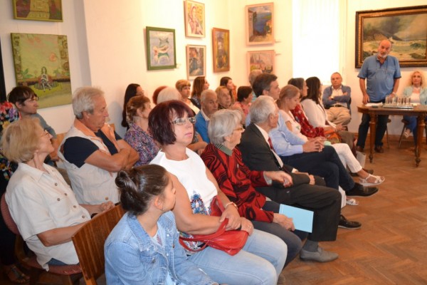 Шипканлии обсъдиха проекта за възстановяване на читалище „Светлина“