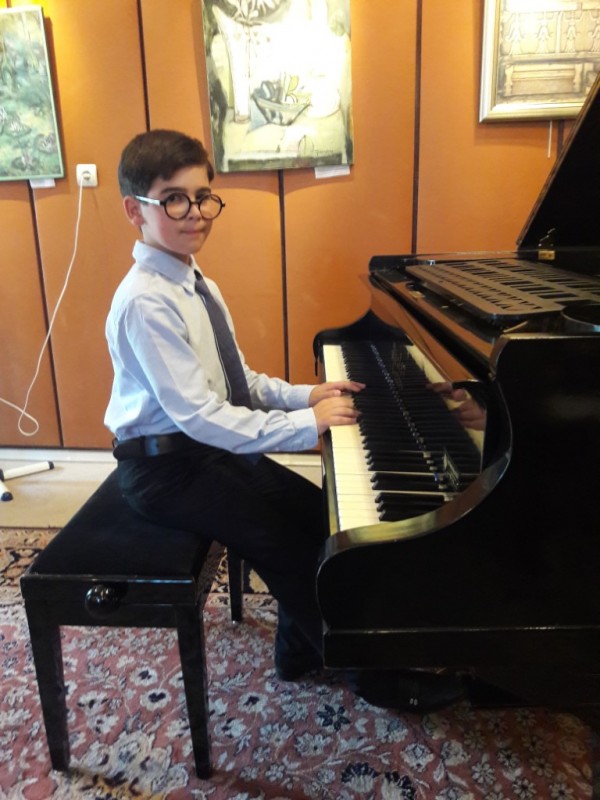 Тома Вълков и Адриана Узунова отново с първи награди