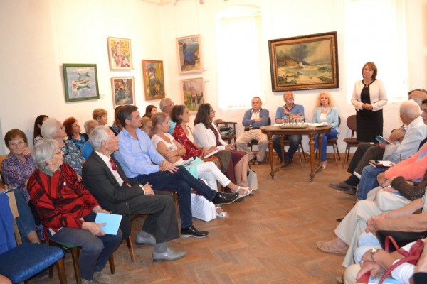Шипканлии обсъдиха проекта за възстановяване на читалище „Светлина“