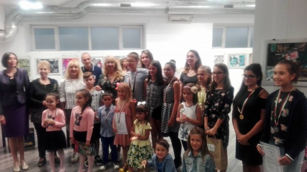 Художничка от школа “Ренина“ с бронзов медал от световен конкурс