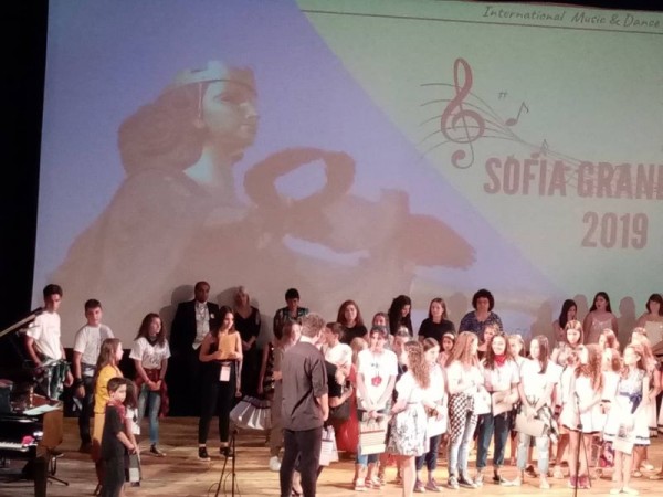 Гласът на Стефани Калчева отново бе оценен със злато и сребро