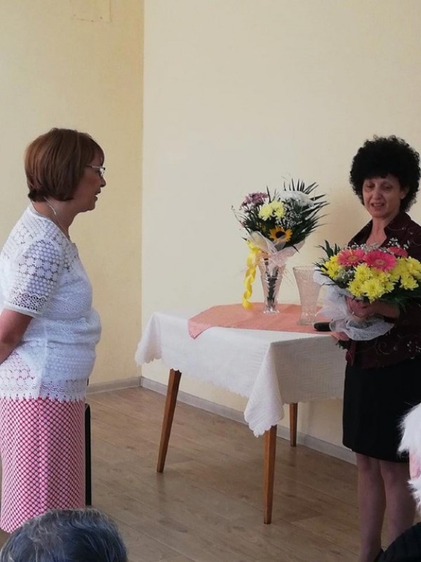 Кметът Галина Стоянова посети новообзаведената сграда на Дом за стари хора „Петьо Ганин“ в Казанлък