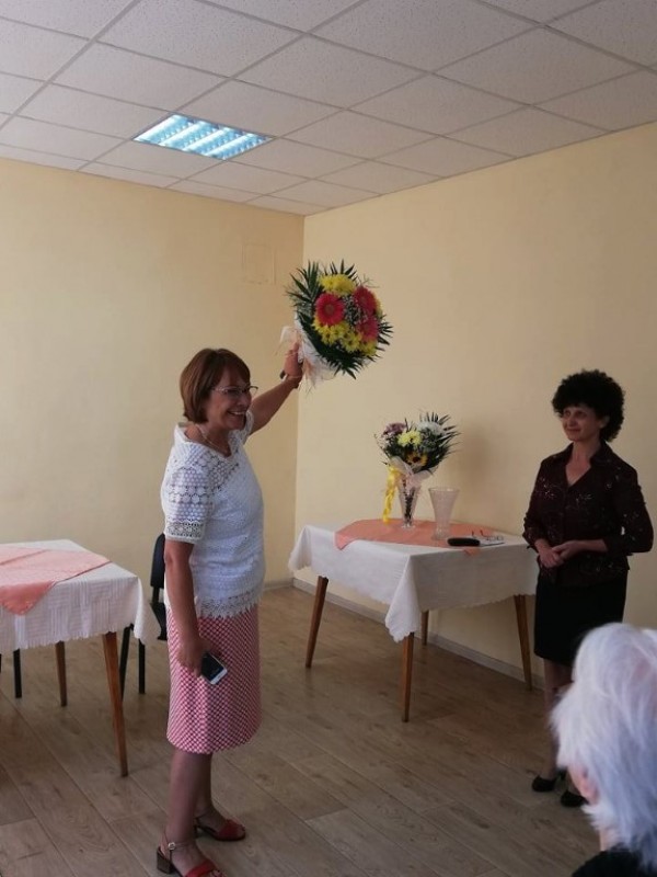 Кметът Галина Стоянова посети новообзаведената сграда на Дом за стари хора „Петьо Ганин“ в Казанлък