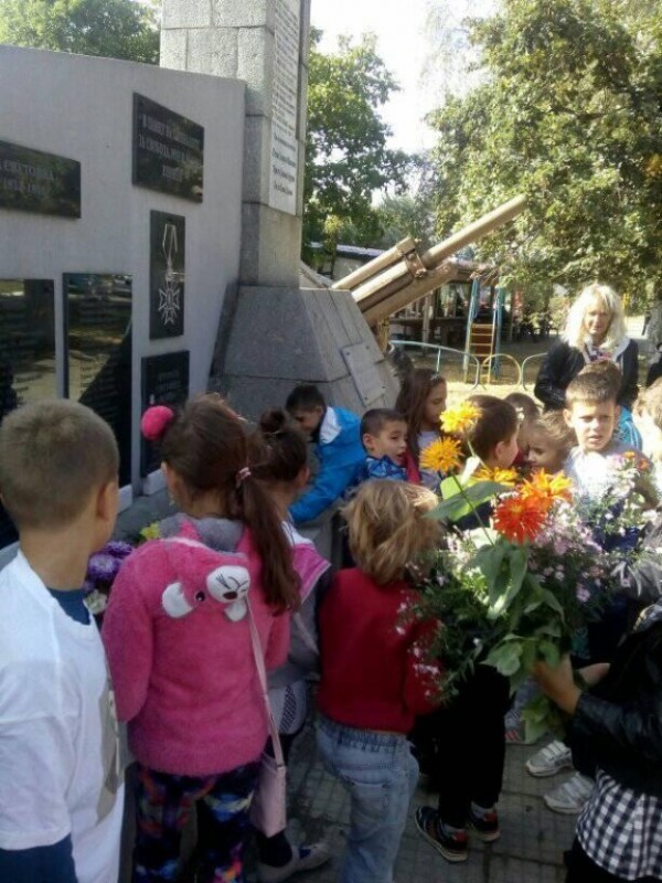 В Енина отбелязаха 111 години от обявяването на Независима България 