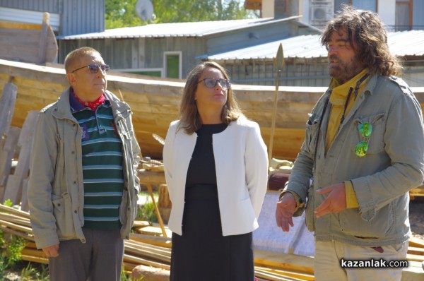 Птицеглавият кораб е на своята финална права