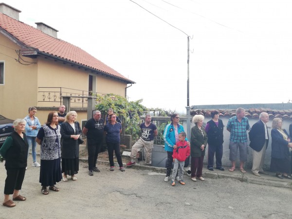 Шипченци увековечиха хайдут Пеньо с паметна плоча