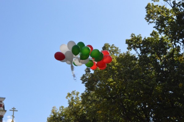 ГЕРБ – Казанлък символично отбеляза началото на предизборната кампания