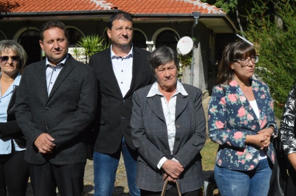 ГЕРБ – Казанлък символично отбеляза началото на предизборната кампания