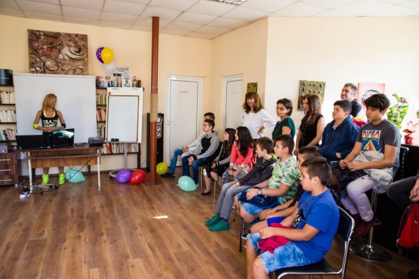 Детска академия по програмиране и роботика ИКТ Център отпразнува юбилей 101