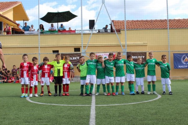 Казанлъшкият отбор е шампион в детски футболен турнир