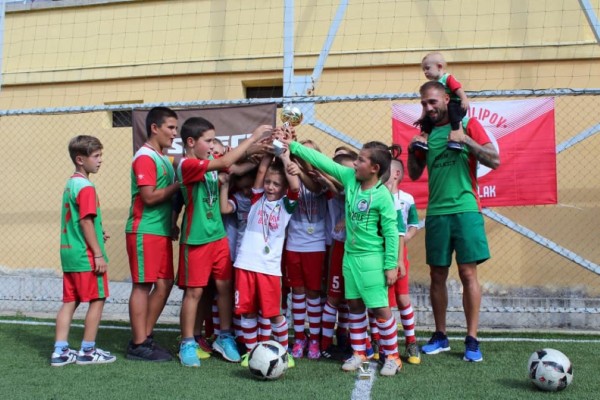 Казанлъшкият отбор е шампион в детски футболен турнир
