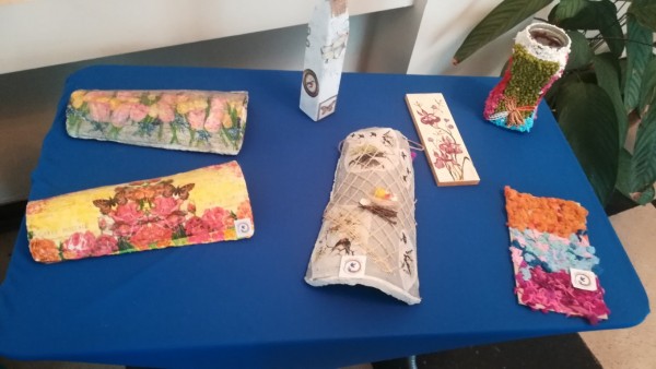 Лакомства и подаръци за рождениците от Центъра за лица с увреждания