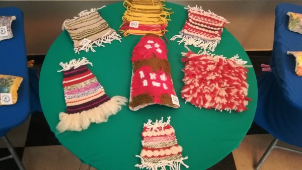 Лакомства и подаръци за рождениците от Центъра за лица с увреждания